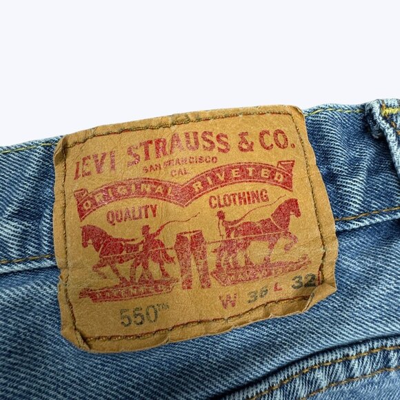 Levis 550 Men's Blue Jeans Size 36x32 Great Pre Owned condition - Picture 6 of 7